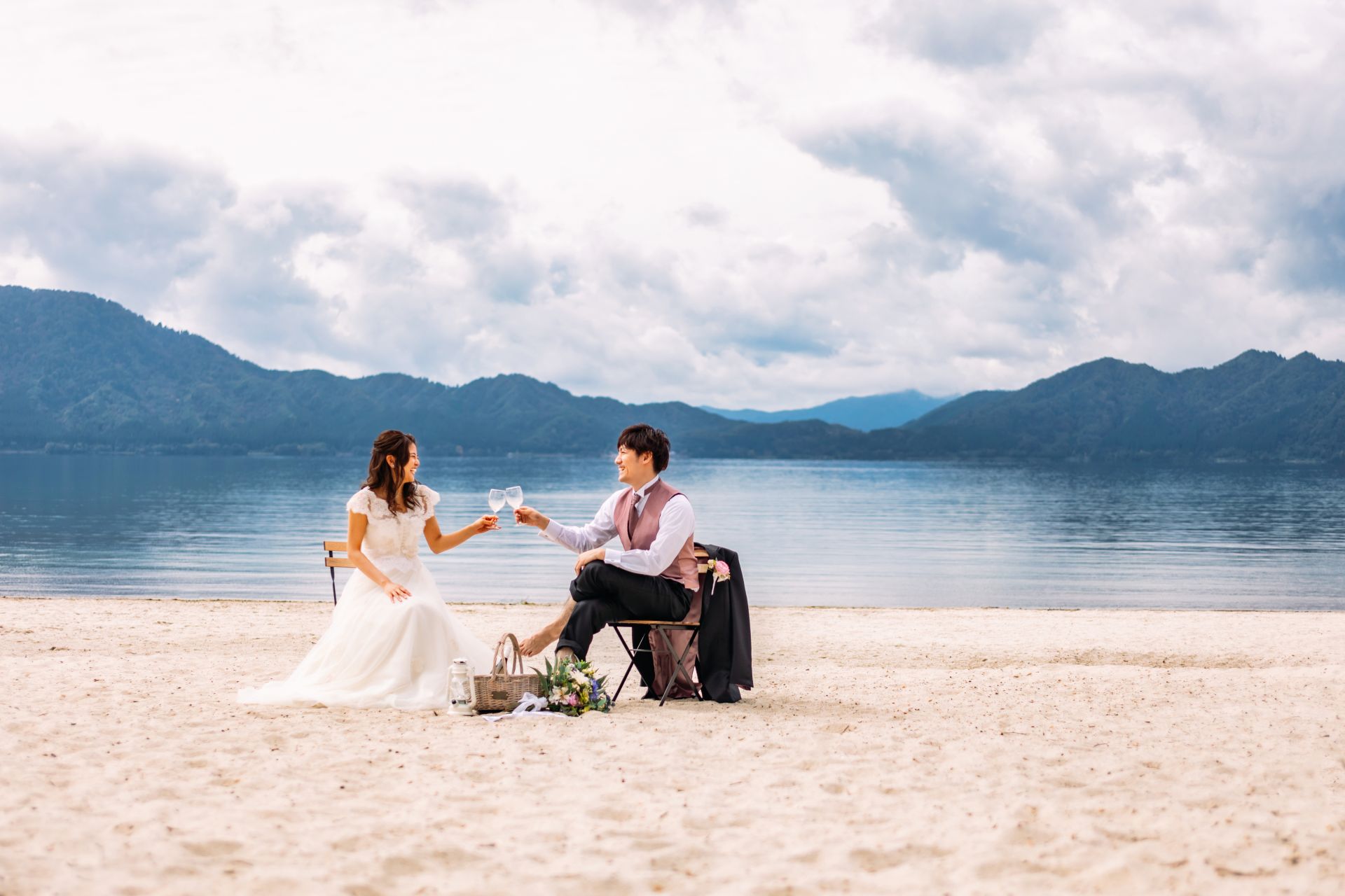 Location Introduction - Lake Tazawa (Lakeside)