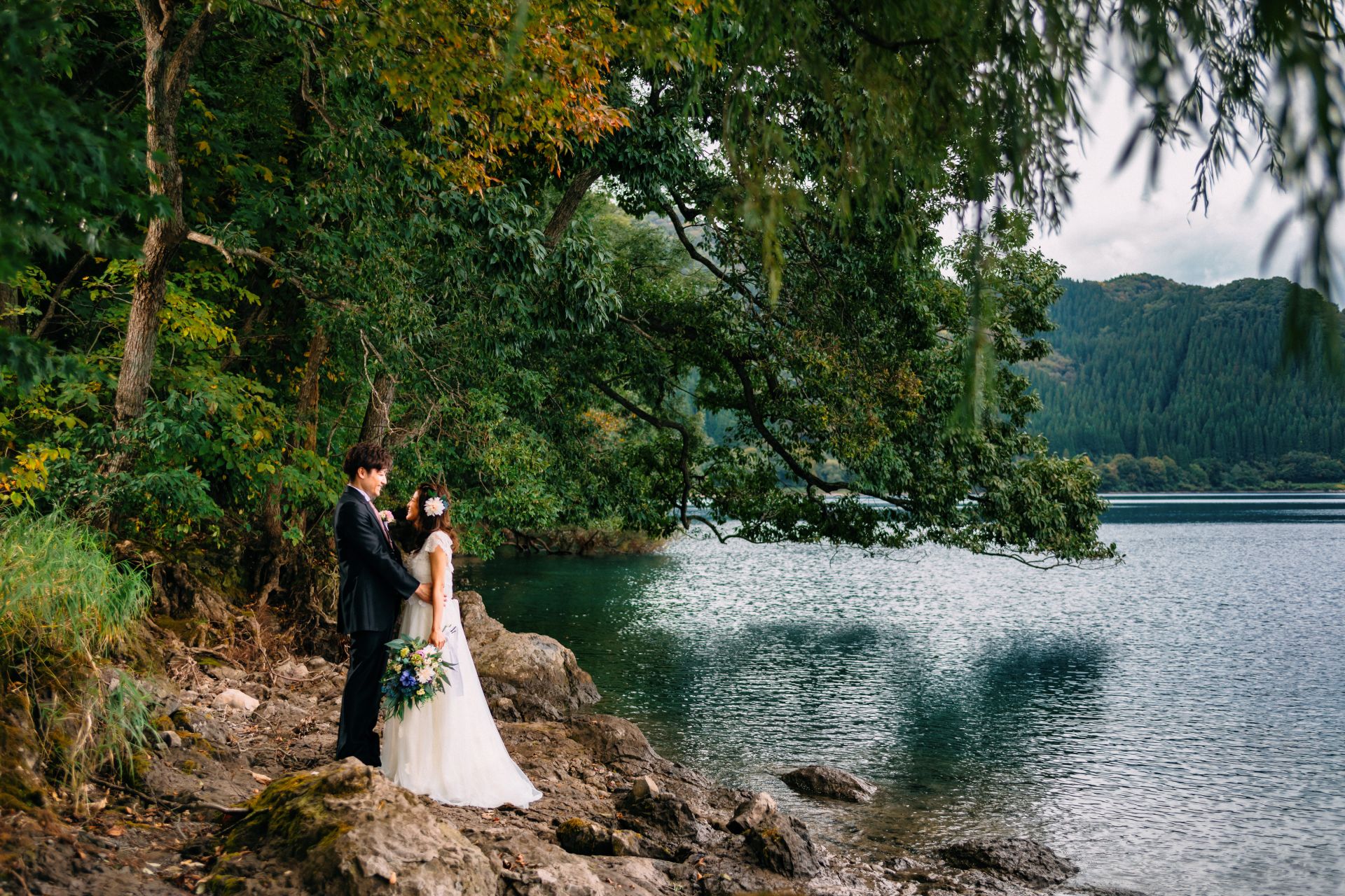 Location Introduction - Lake Tazawa (Lakeside)