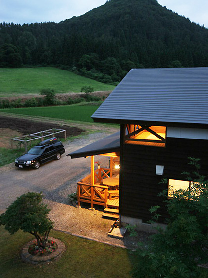 The evening of the inn green shine