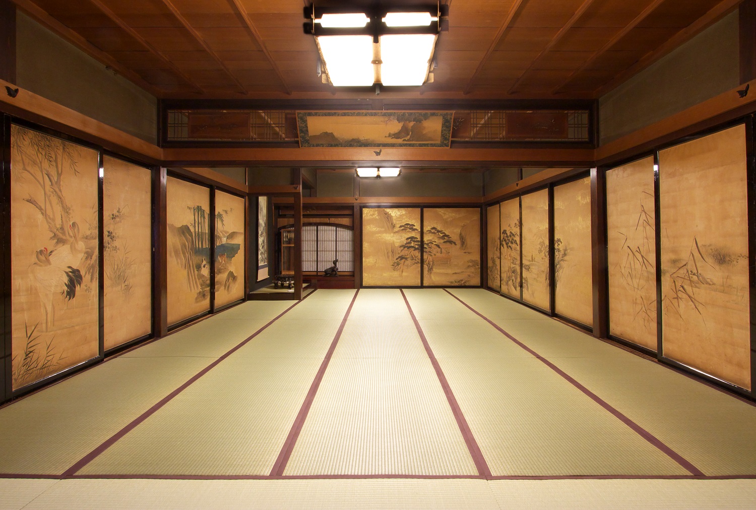 Interior image of the storehouse